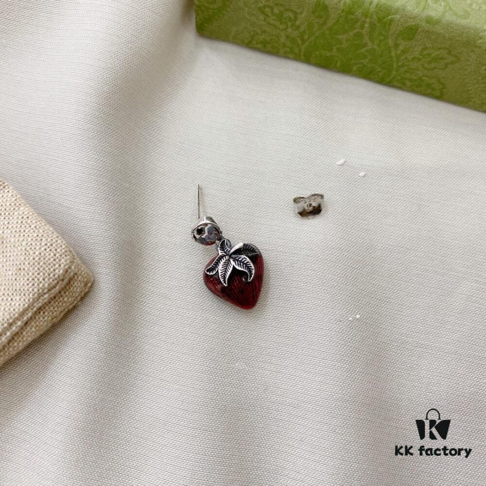 Gucci Gucci 925 Sterling Silver Double G Strawberry Single Stud Earring