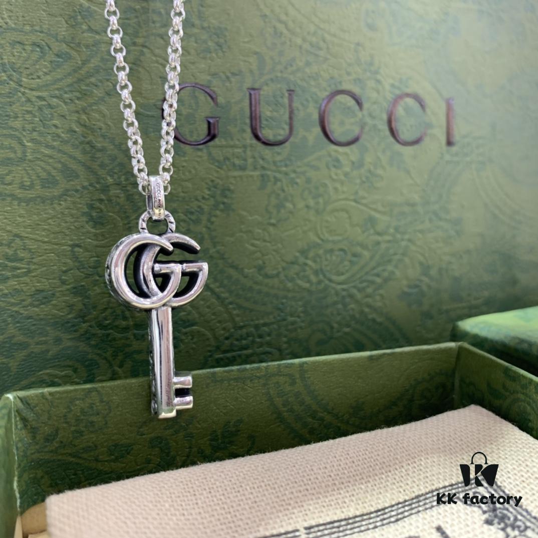 Winter Essential — Gucci Key Necklace, Silver Pendant for Sweaters