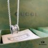 Essential Winter Accessory – Gucci-style Necklace, Silver Pendant Chain