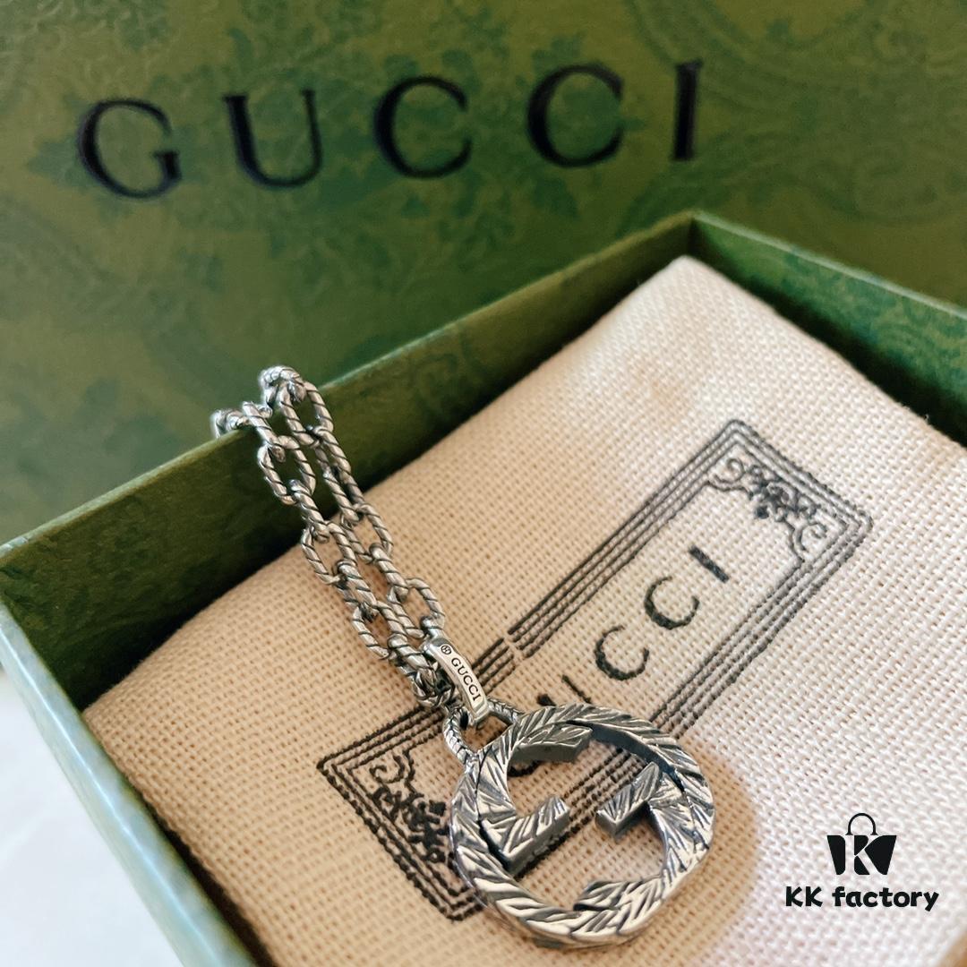 Essential for Autumn and Winter — Gucci-style Necklace, Can Be Worn as a Couple's Set