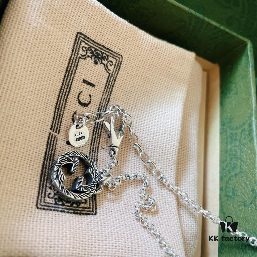 Essential for Autumn and Winter — Gucci-style Necklace, Can Be Worn as a Couple's Set