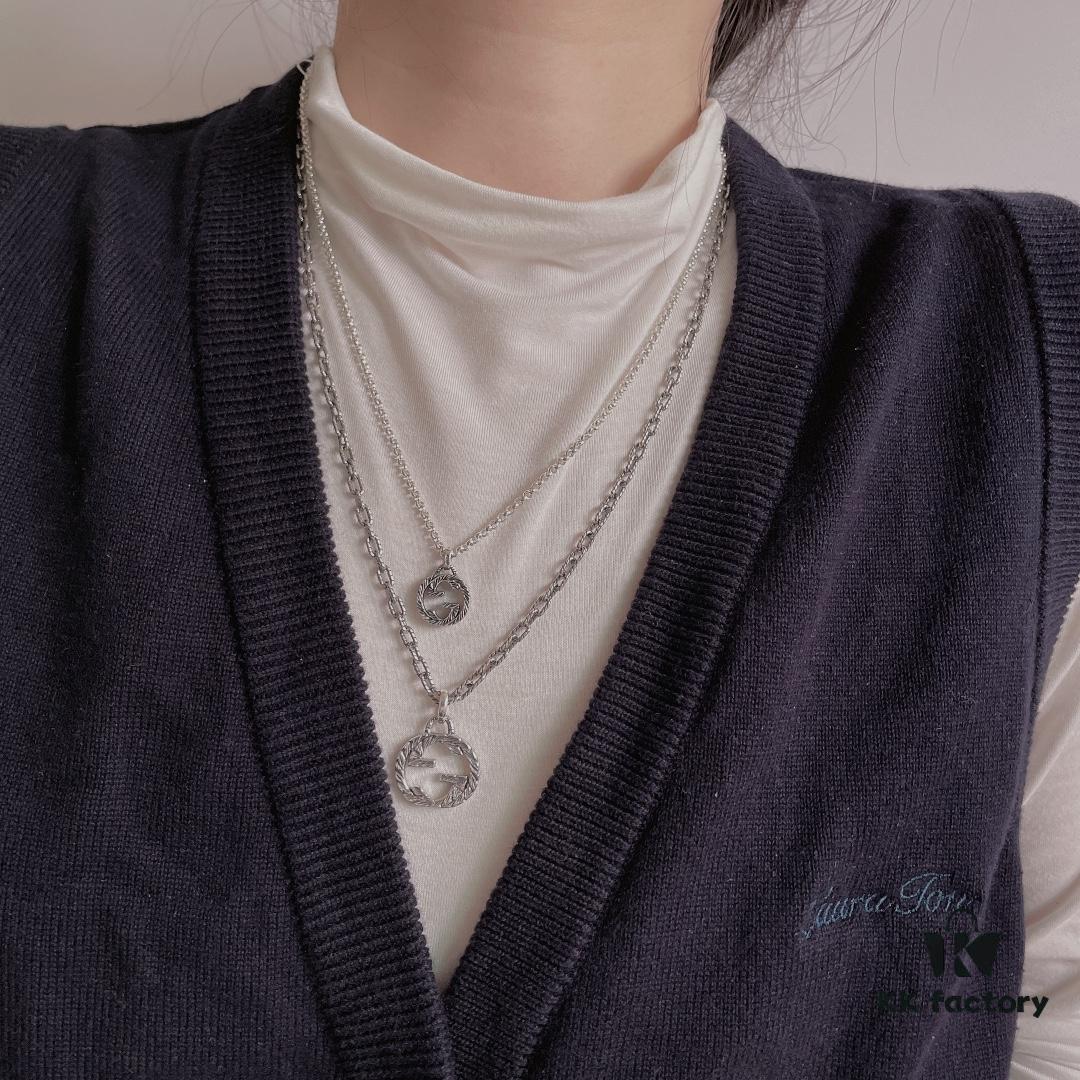 Essential for Autumn and Winter — Gucci-style Necklace, Can Be Worn as a Couple's Set