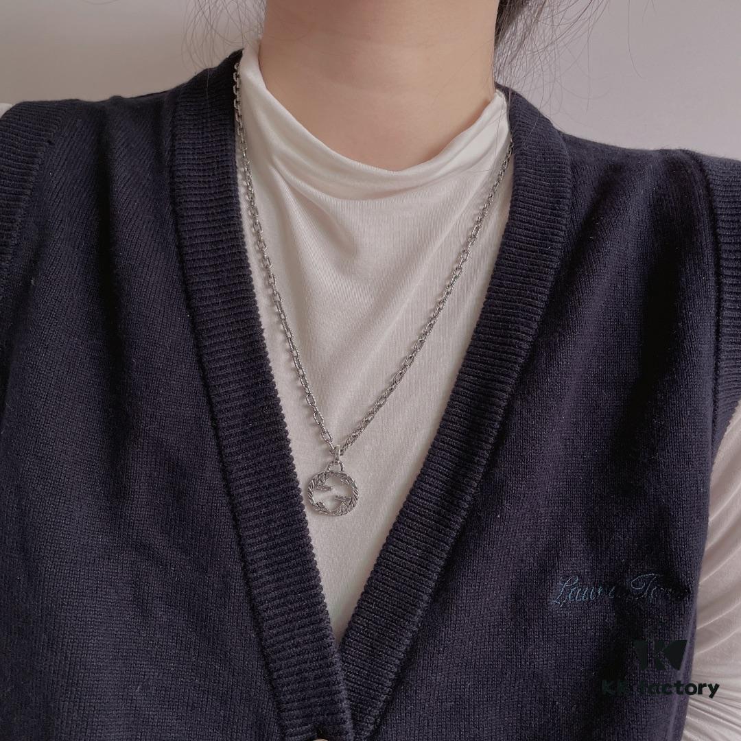 Essential for Autumn and Winter — Gucci-style Necklace, Can Be Worn as a Couple's Set