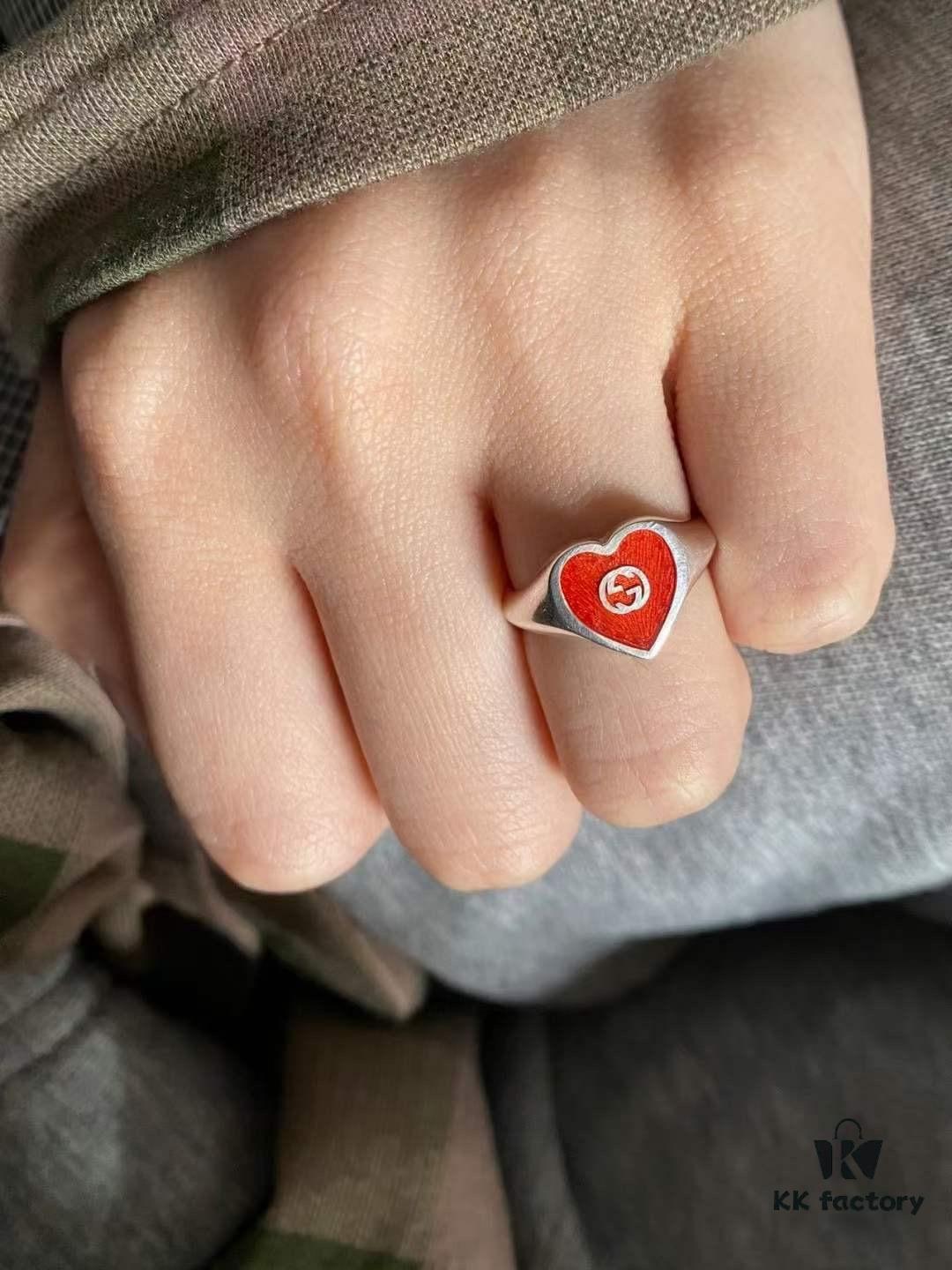 Gucci Interlocking Double G Enamel Heart Fashion Ring