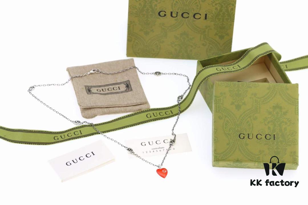 New Arrival💗 Gucci Interlocking Double G Red Enamel Heart Necklace