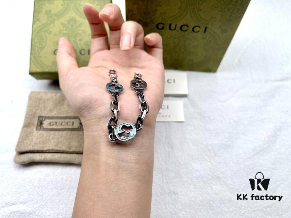 Gucci Vintage Enamel G Logo Aged Bracelet ✨