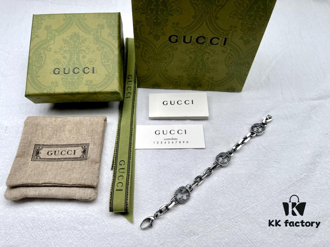 Gucci Vintage Enamel G Logo Aged Bracelet ✨