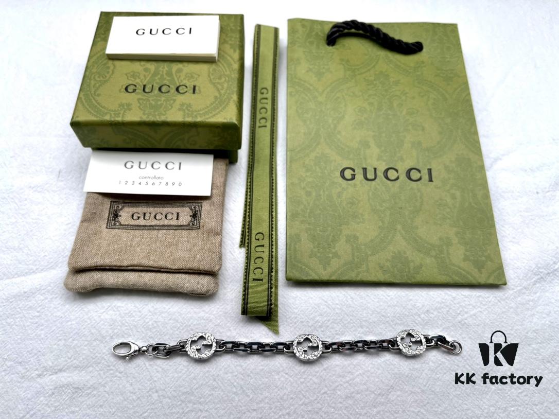 Gucci Vintage Enamel G Logo Aged Bracelet ✨