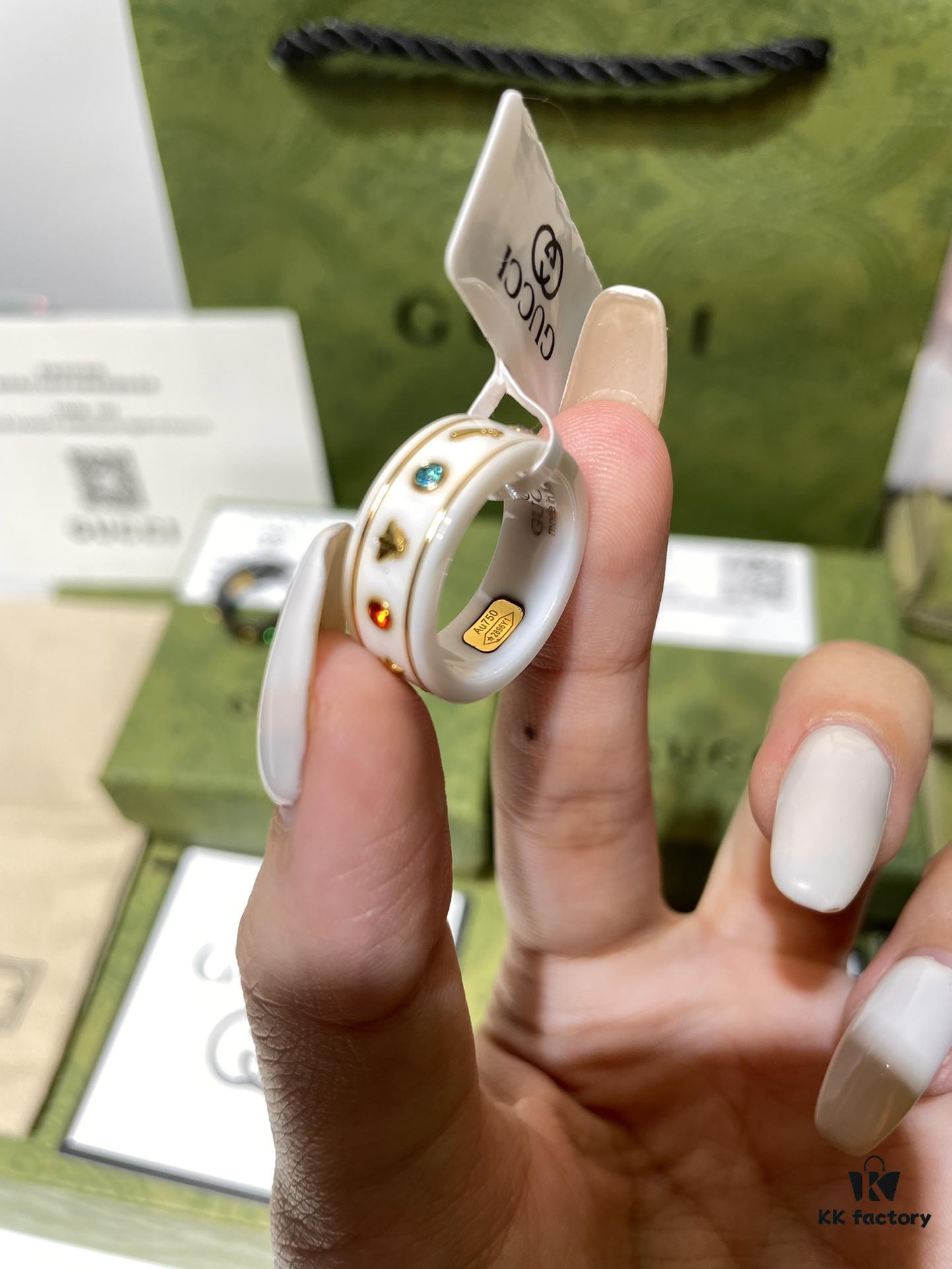 GUCCI Overseas Member Gift - Gucci Gem Ceramic Ring, Sizes 5-11 US, Featuring Classic Double G and Bee Comet Logo in Gold, Exquisitely Crafted, Smooth and Comfortable to Wear, Unisex Design Ideal for Couples