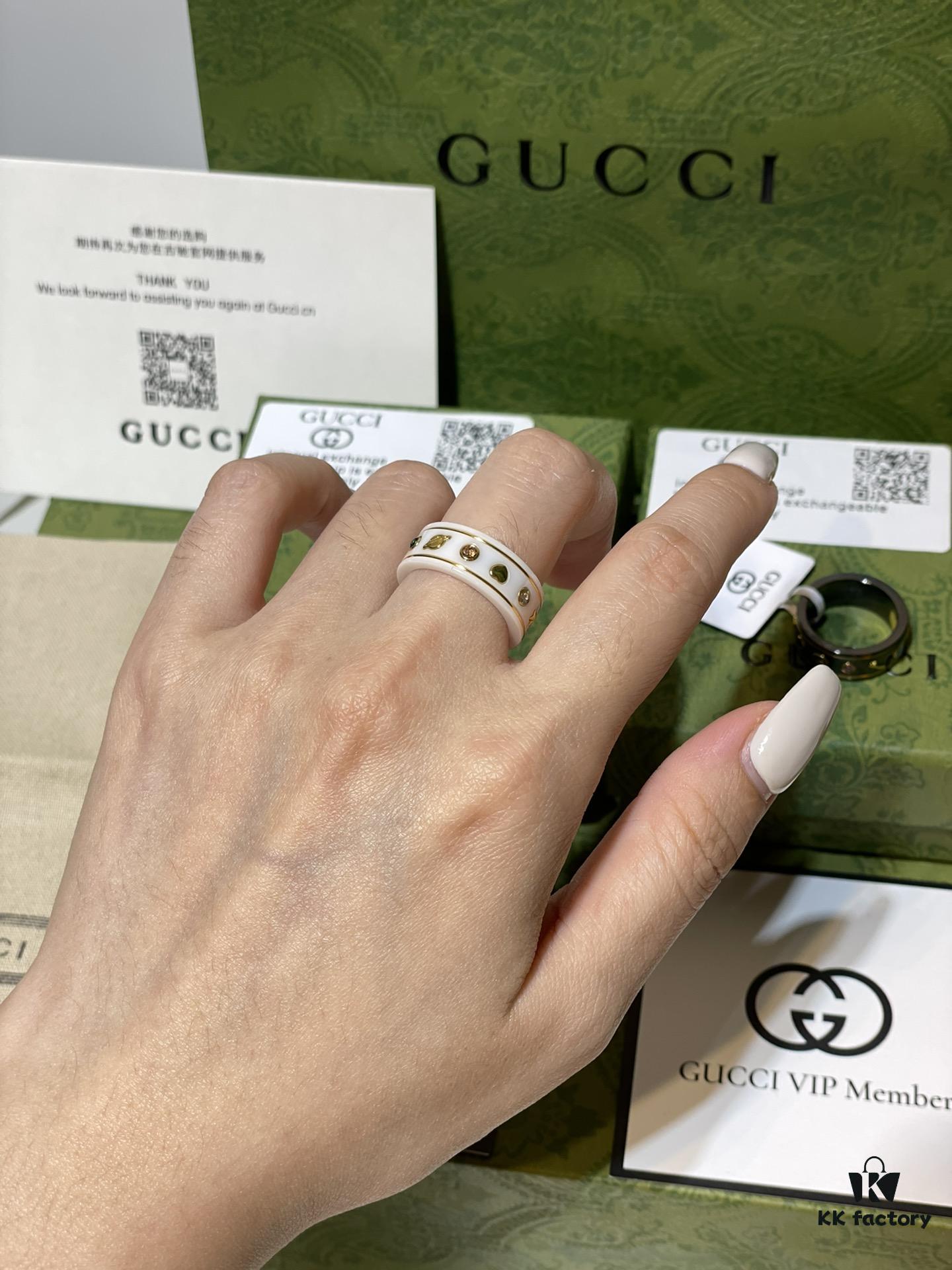 GUCCI Overseas Member Gift - Gucci Gem Ceramic Ring, Sizes 5-11 US, Featuring Classic Double G and Bee Comet Logo in Gold, Exquisitely Crafted, Smooth and Comfortable to Wear, Unisex Design Ideal for Couples
