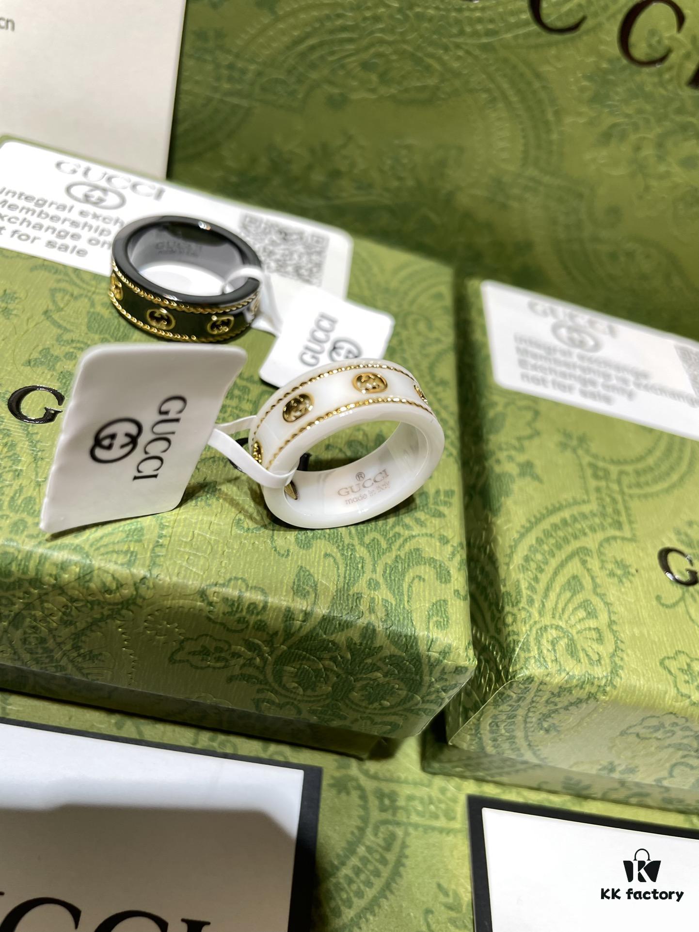 GUCCI Overseas Member Gift - Gucci Gold-Trimmed Double G Ceramic Ring