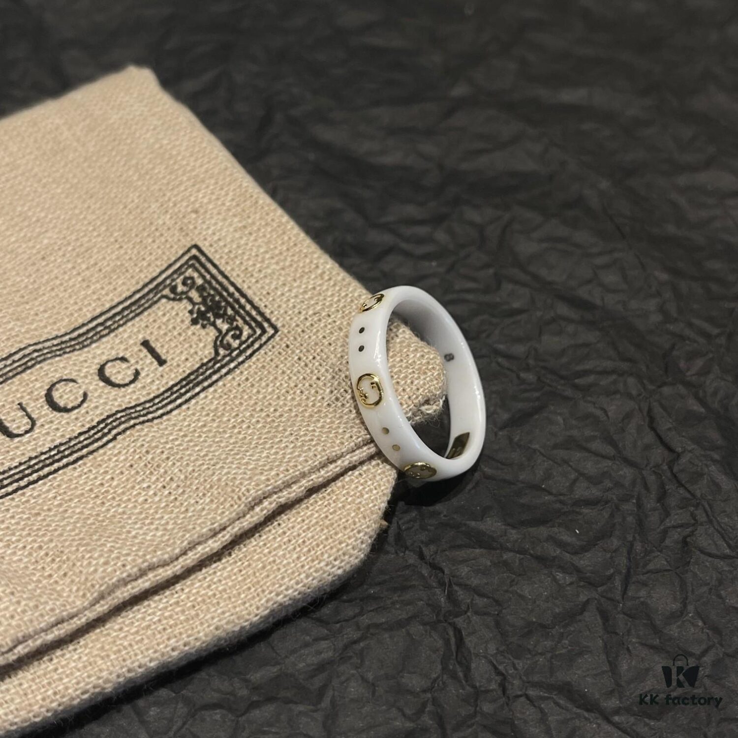 Gucci • Gucci White Icon Interlocking Double G Ring