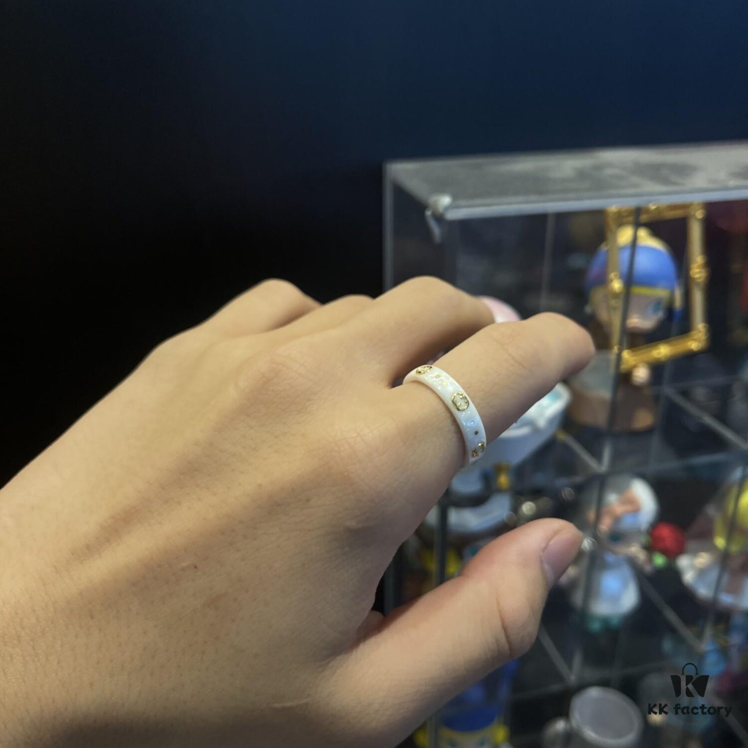 Gucci • Gucci White Icon Interlocking Double G Ring