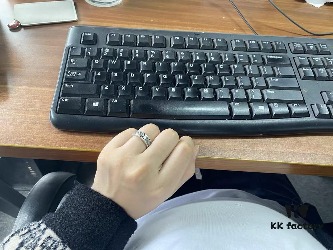 Gucci Gucci 925 Sterling Silver GG Light Gray Marble Pattern Enamel Ring