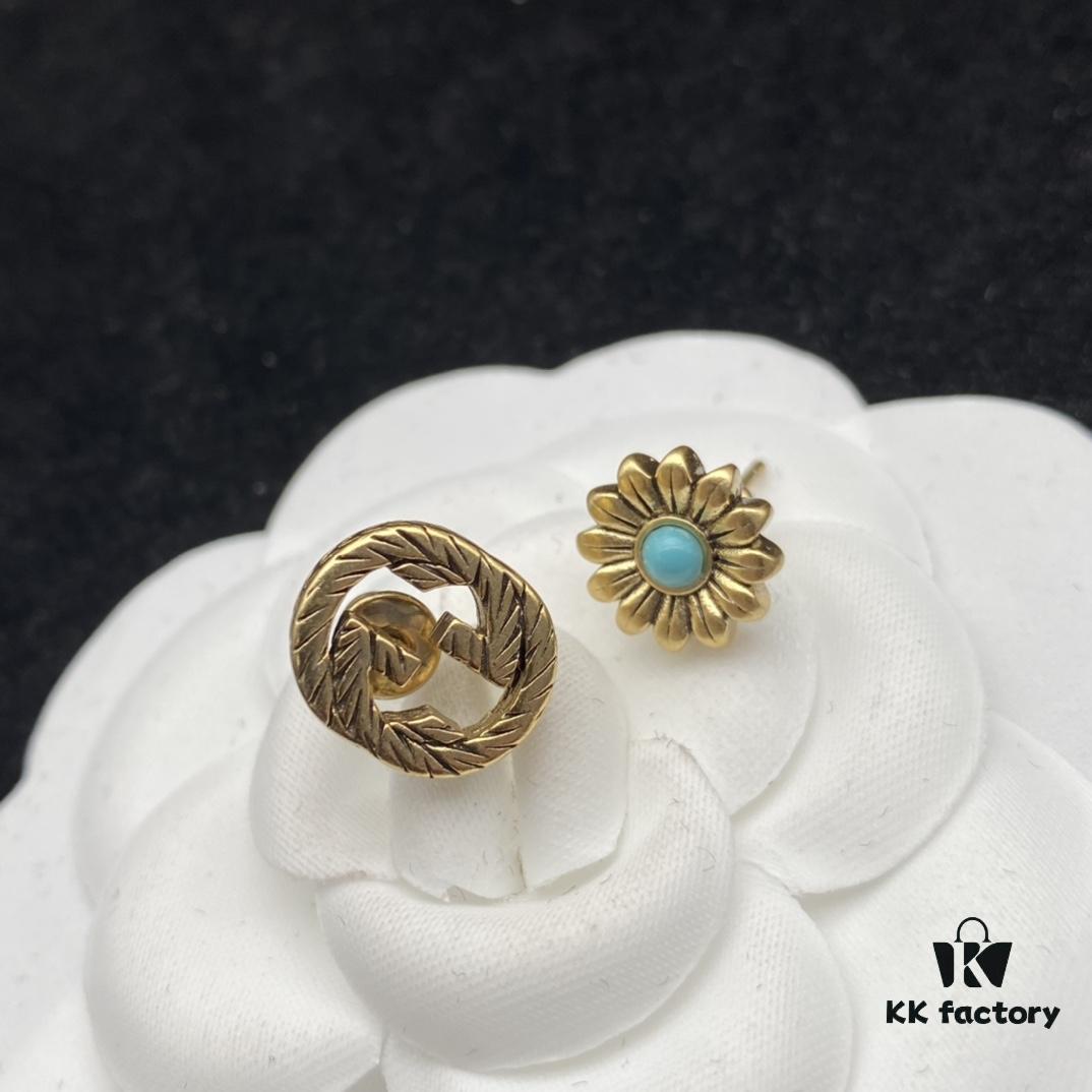 Gucci GG Diamond-Paved Floral Vintage Stud Earrings
