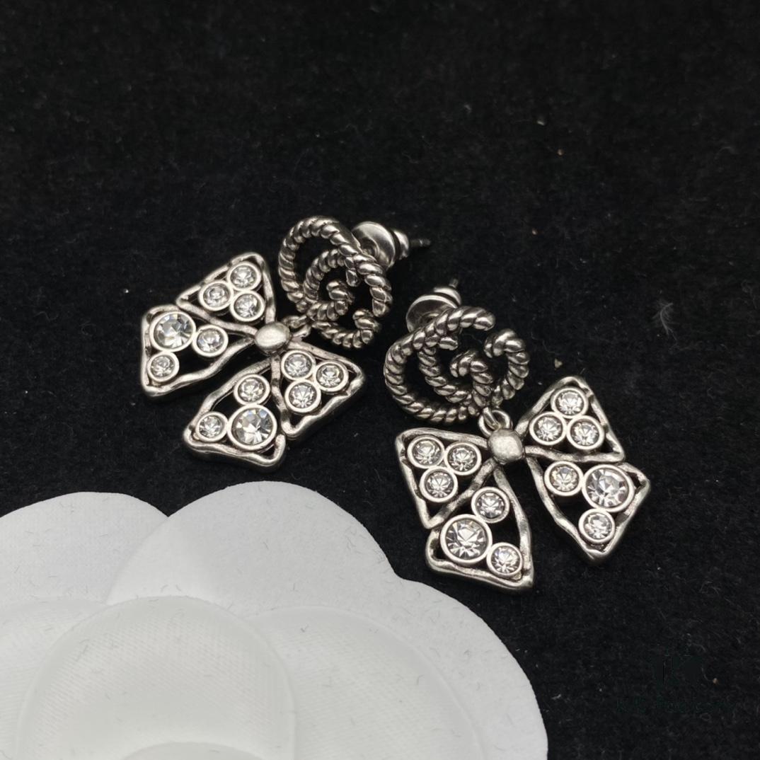 Gucci Double G Bow Diamond-Paved Elegant Stud Earrings 💚
