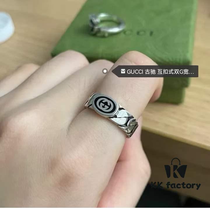 New Arrival💗 Gucci Interlocking Wide Black Enamel Double G Ring in Sterling Silver. 5351120