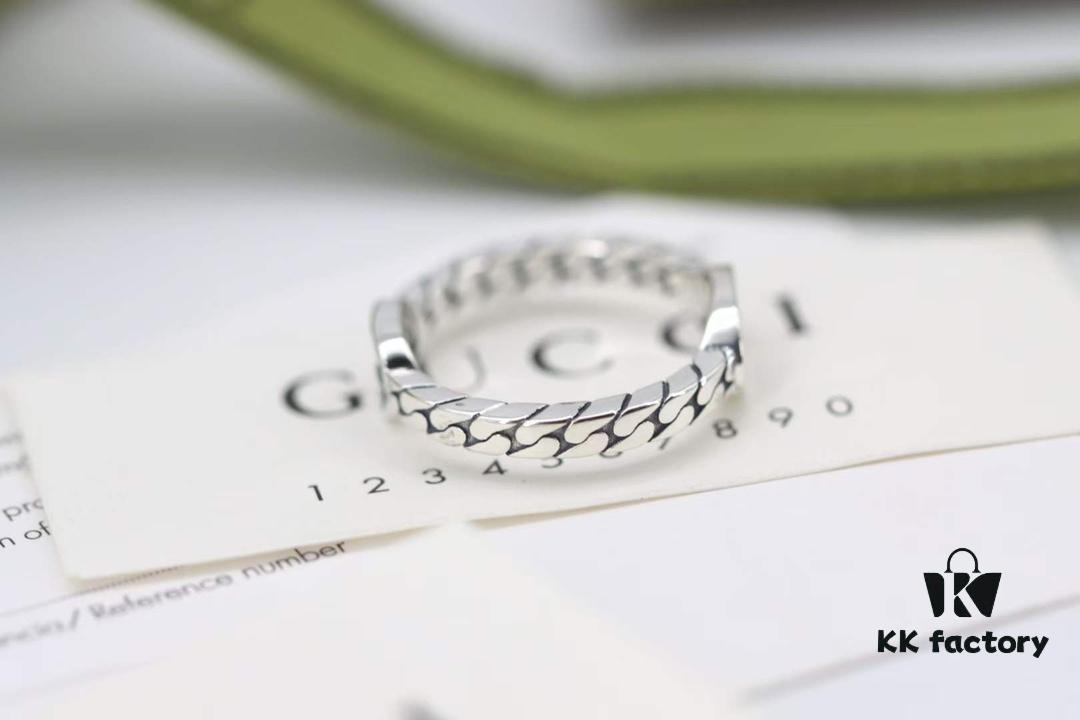 New Arrival💗 Gucci Interlocking Slim Black Enamel Double G Ring