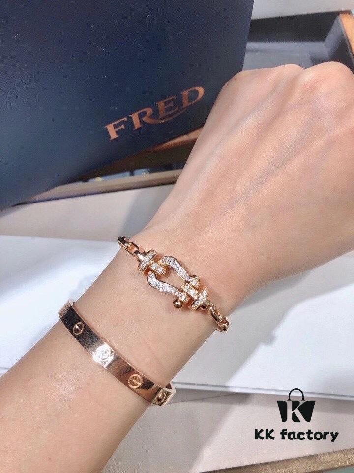 Fred FRED France FORCE10 Series Diamond-Studded Horseshoe Clasp Chain Bracelet – Large Size