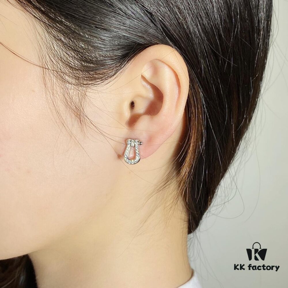 New Release 925 Sterling Silver Luxury Magnetic Clasp Earrings – Fashionable, Exquisite Craftsmanship, 18K Gold Plated, Micro-Paved Design, Premium Custom Jewelry in Platinum and Rose Gold