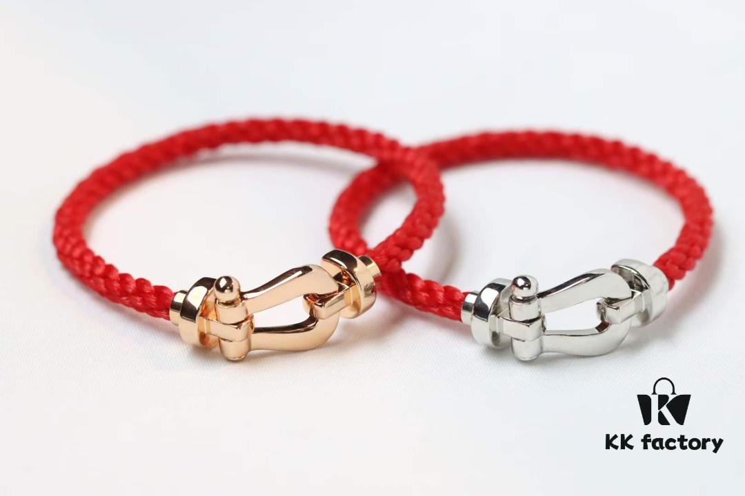 FRED Smooth U-Shaped Horsehoof Clasp Red Rope Bracelet