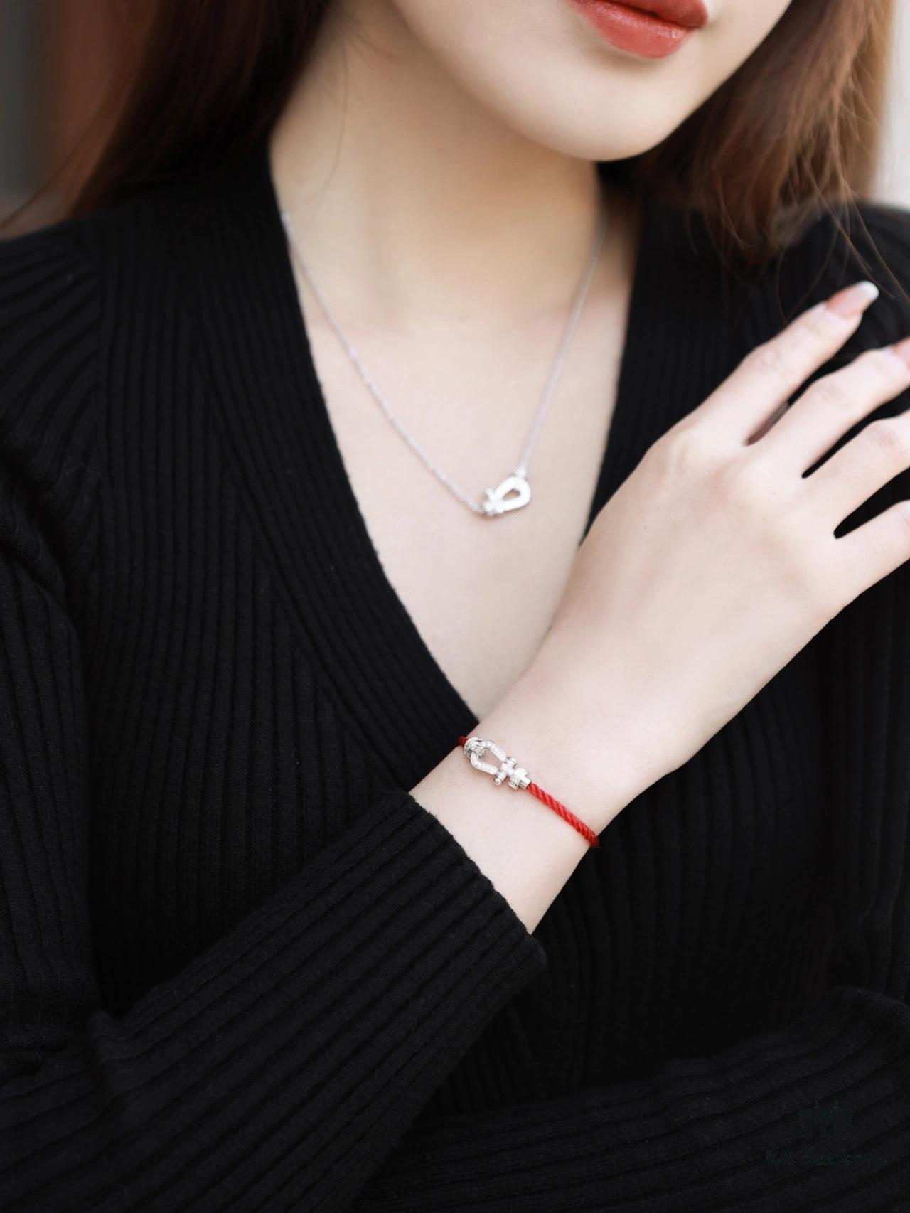 Fred Fred Red String Bracelet