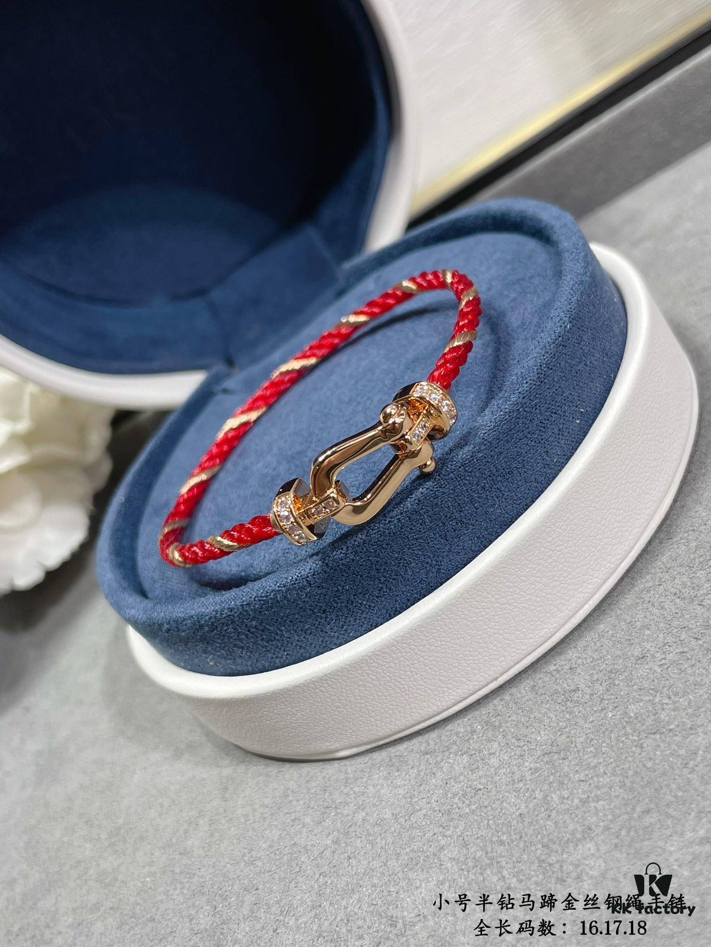 New Release ❤️ Fred Style Small Half-Diamond Horseshoe Gold-Plated Stainless Steel Bracelet – Fashionable, Exquisite, High-End Custom Design