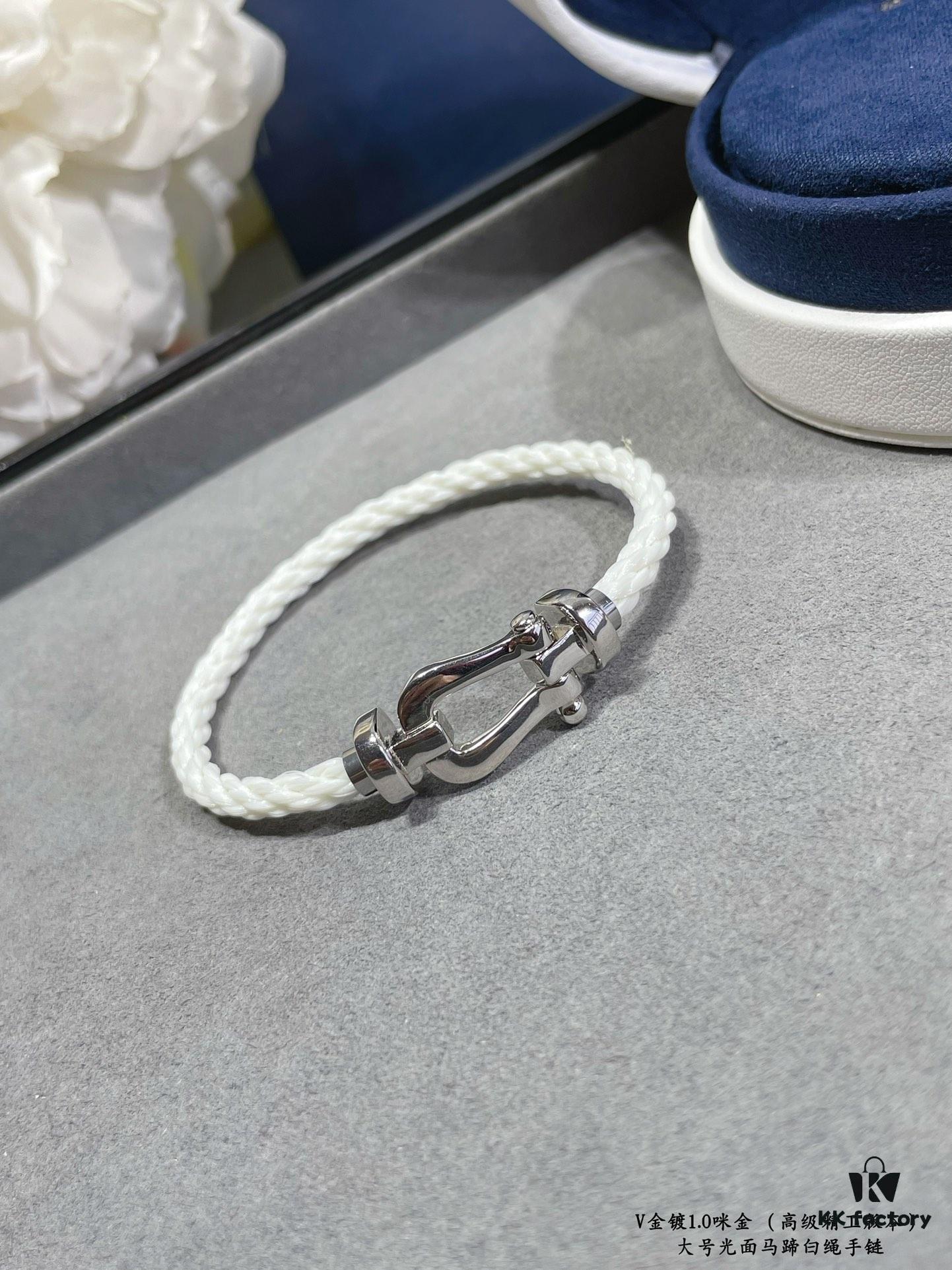 Fred Large Smooth Horseshoe White Rope Bracelet – Luxury Fashion, Exquisite Craftsmanship, High-End Custom Design with Thickened 18K Gold Plated Finish, Precision Micro-Pave, Must-Have Accessory for Influencers and Style Enthusiasts