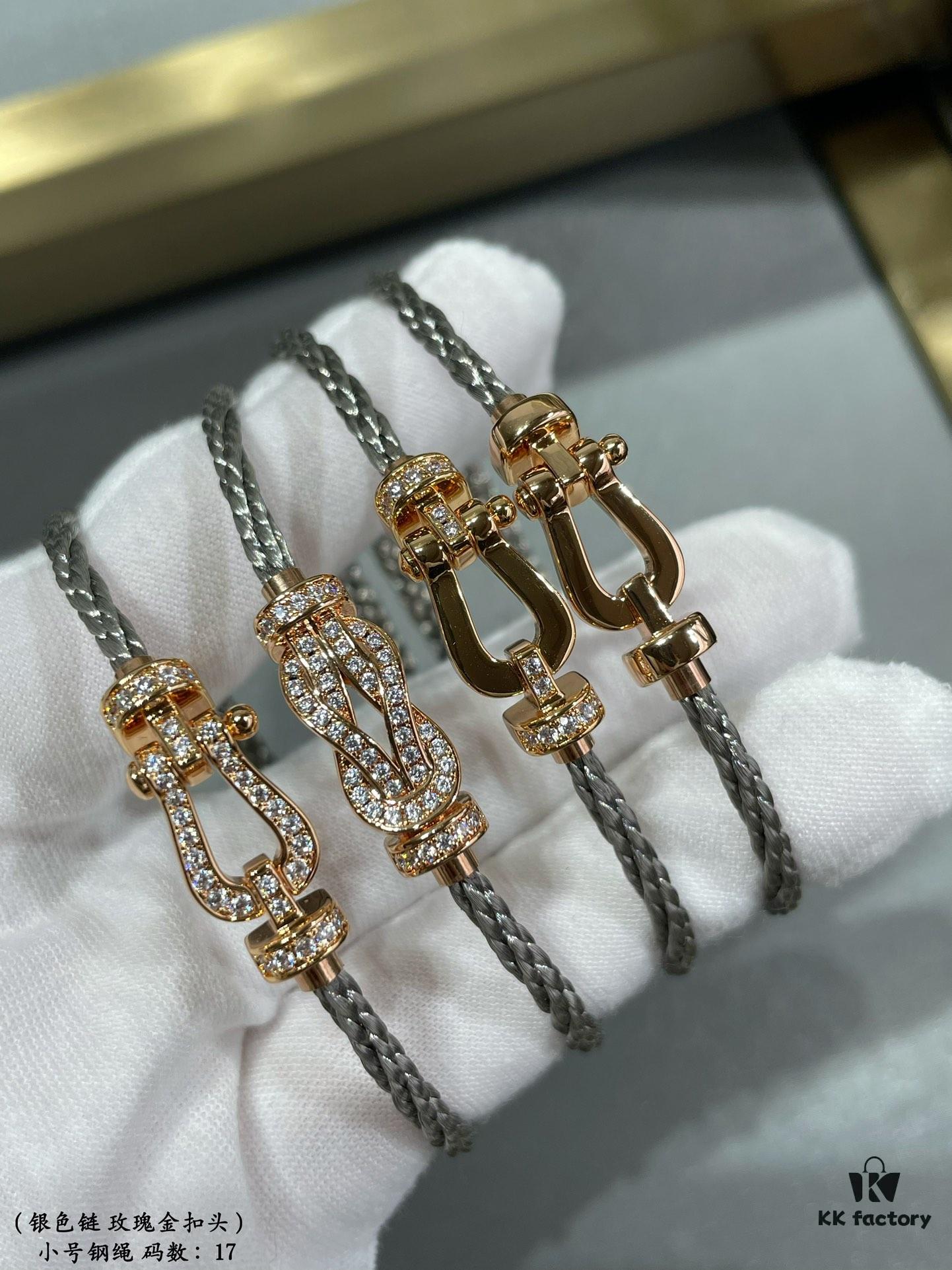 Fred Small Horseshoe Snap Buckle Steel Rope Bracelet, Fashionable and Exquisite, High-End Customized 18K Gold Plated Craftsmanship, Precision Micro-Inlay, Must-Have Item for Influencers and Fashion Enthusiasts