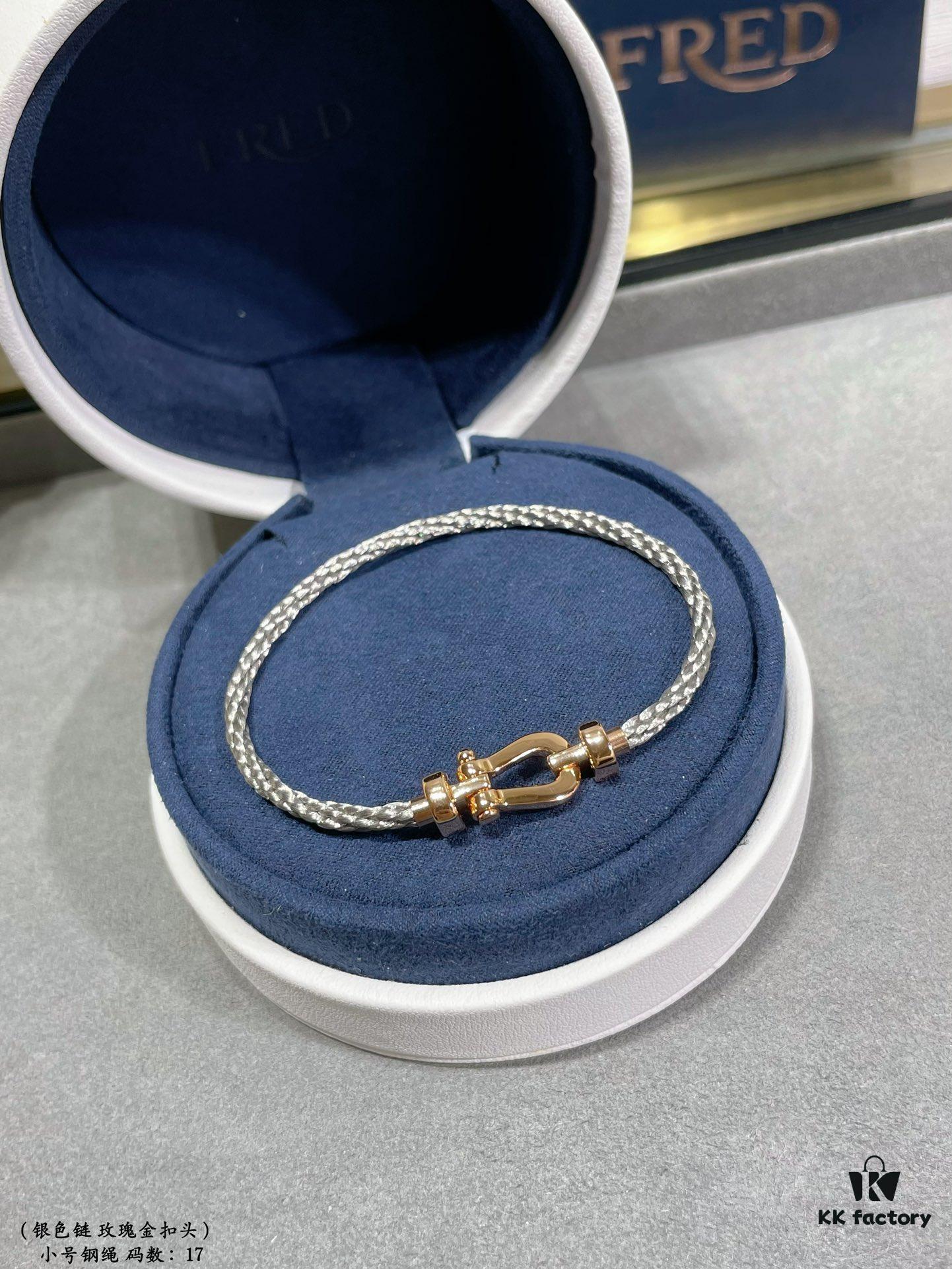 Fred Small Horseshoe Snap Buckle Steel Rope Bracelet, Fashionable and Exquisite, High-End Customized 18K Gold Plated Craftsmanship, Precision Micro-Inlay, Must-Have Item for Influencers and Fashion Enthusiasts