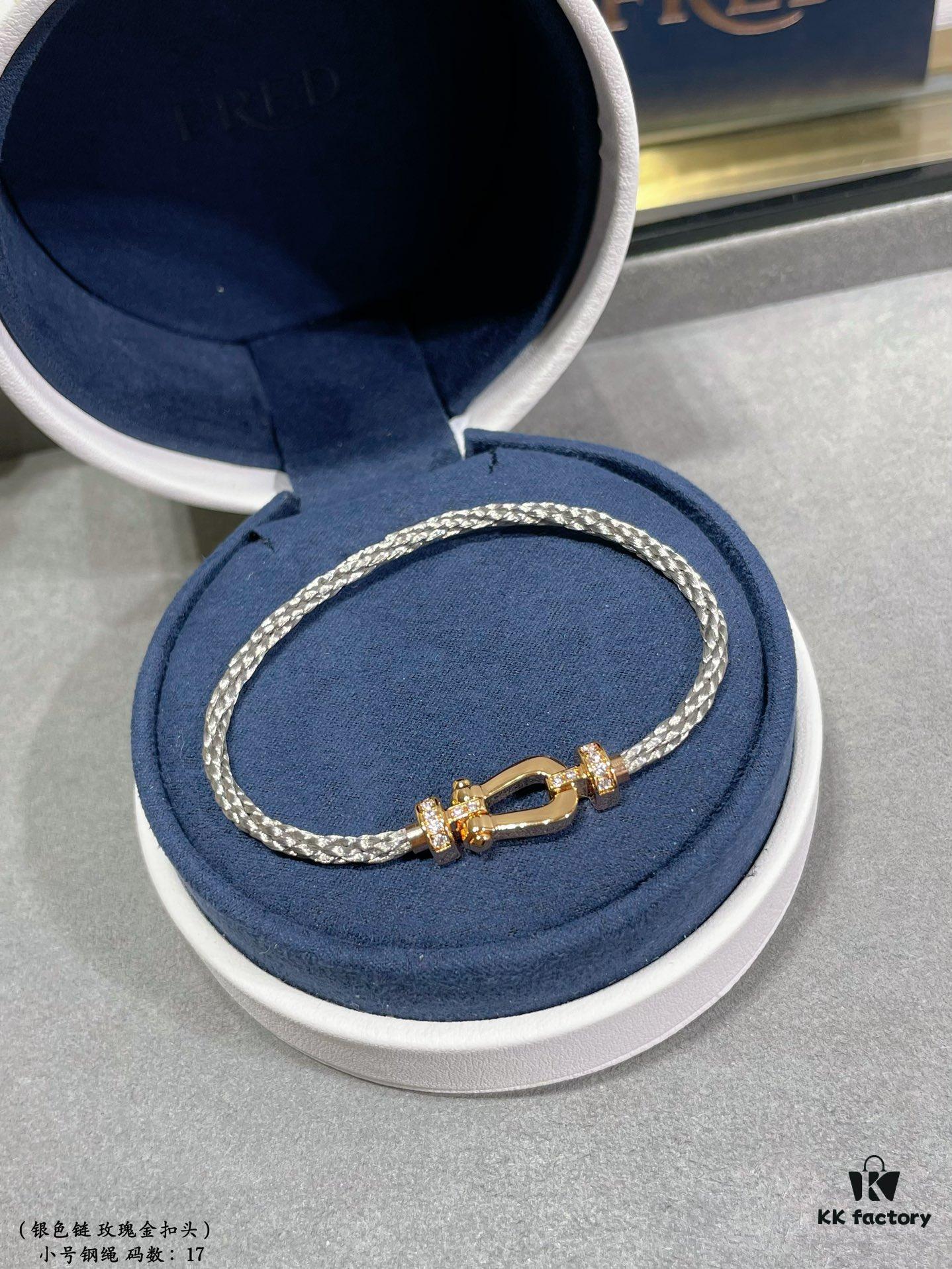 Fred Small Horseshoe Snap Buckle Steel Rope Bracelet, Fashionable and Exquisite, High-End Customized 18K Gold Plated Craftsmanship, Precision Micro-Inlay, Must-Have Item for Influencers and Fashion Enthusiasts