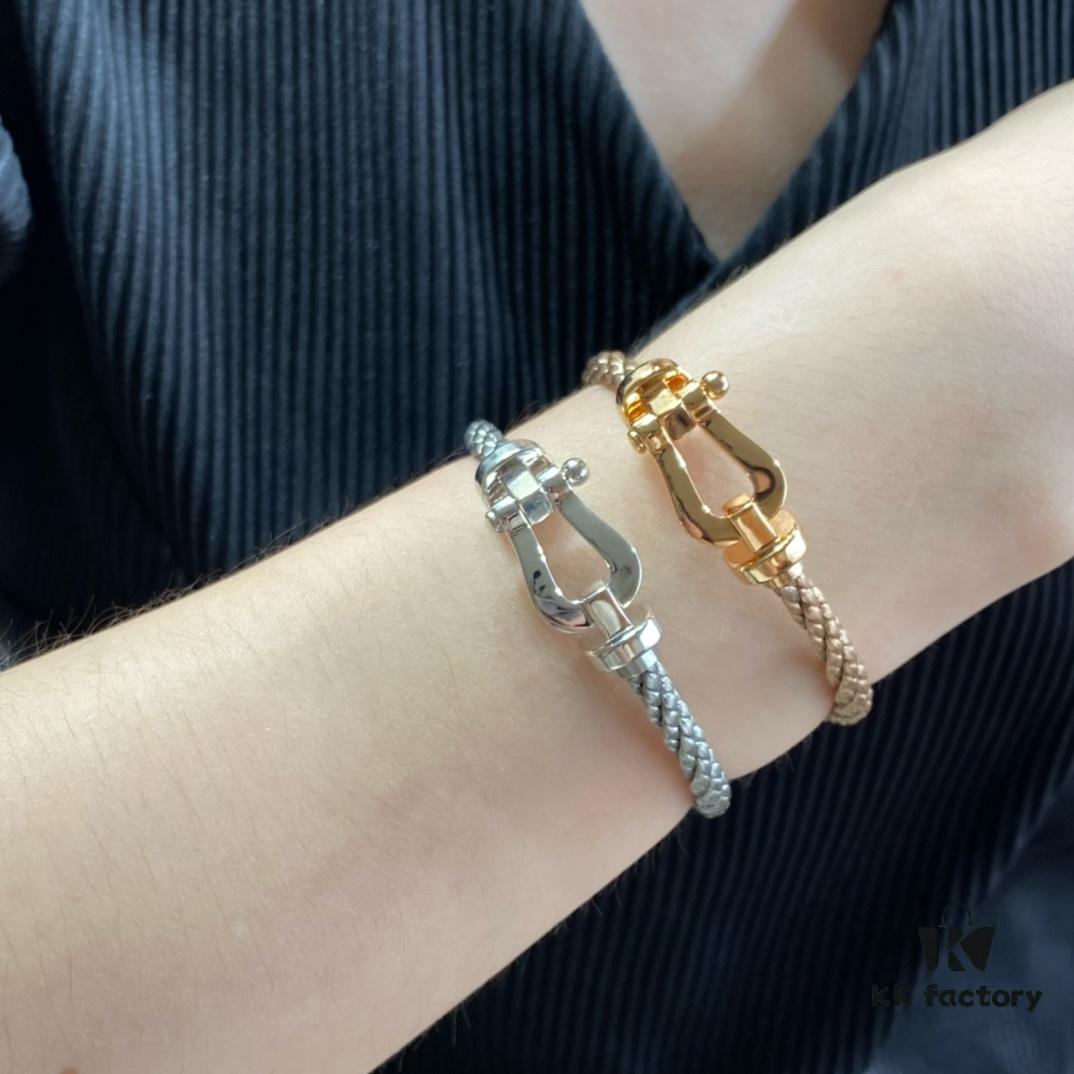 Freder Large Smooth Horseshoe Buckle Steel Rope Bracelet – High-End Custom Fashion Statement, Thickened 18K Gold Plated Craftsmanship, Precision Micro-Set Design, Must-Have Accessory for Influencers and Style Enthusiasts