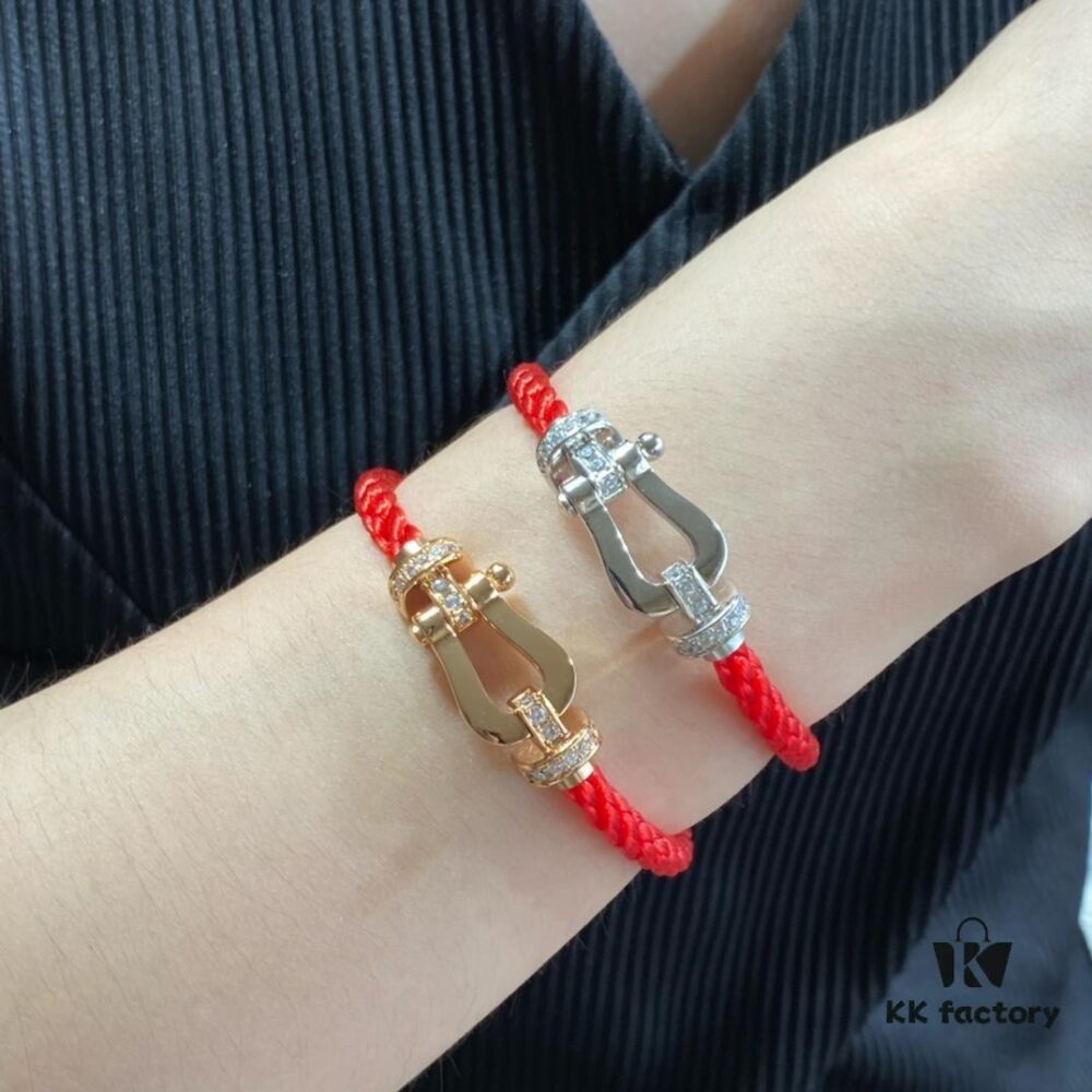 Fred Large Semi-Paved Horsehoof Knot Red String Bracelet - Luxury Fashion Exquisite Design, High-End Customized Thickened 18K Gold Plated Craftsmanship, Micro-Inlaid Workmanship, Must-Have Item for Influencers and Fashion Enthusiasts, Platinum