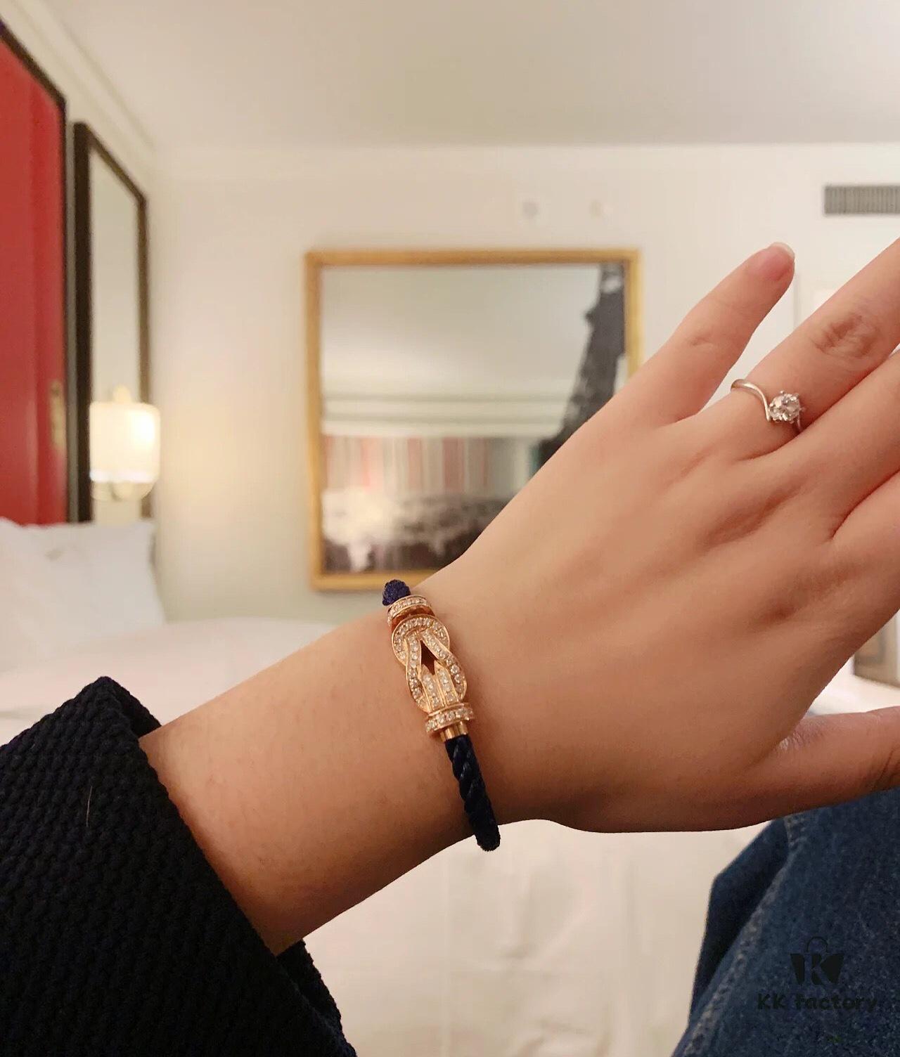 Fred - Red Horseshoe Knot Bracelet Wearing Reference