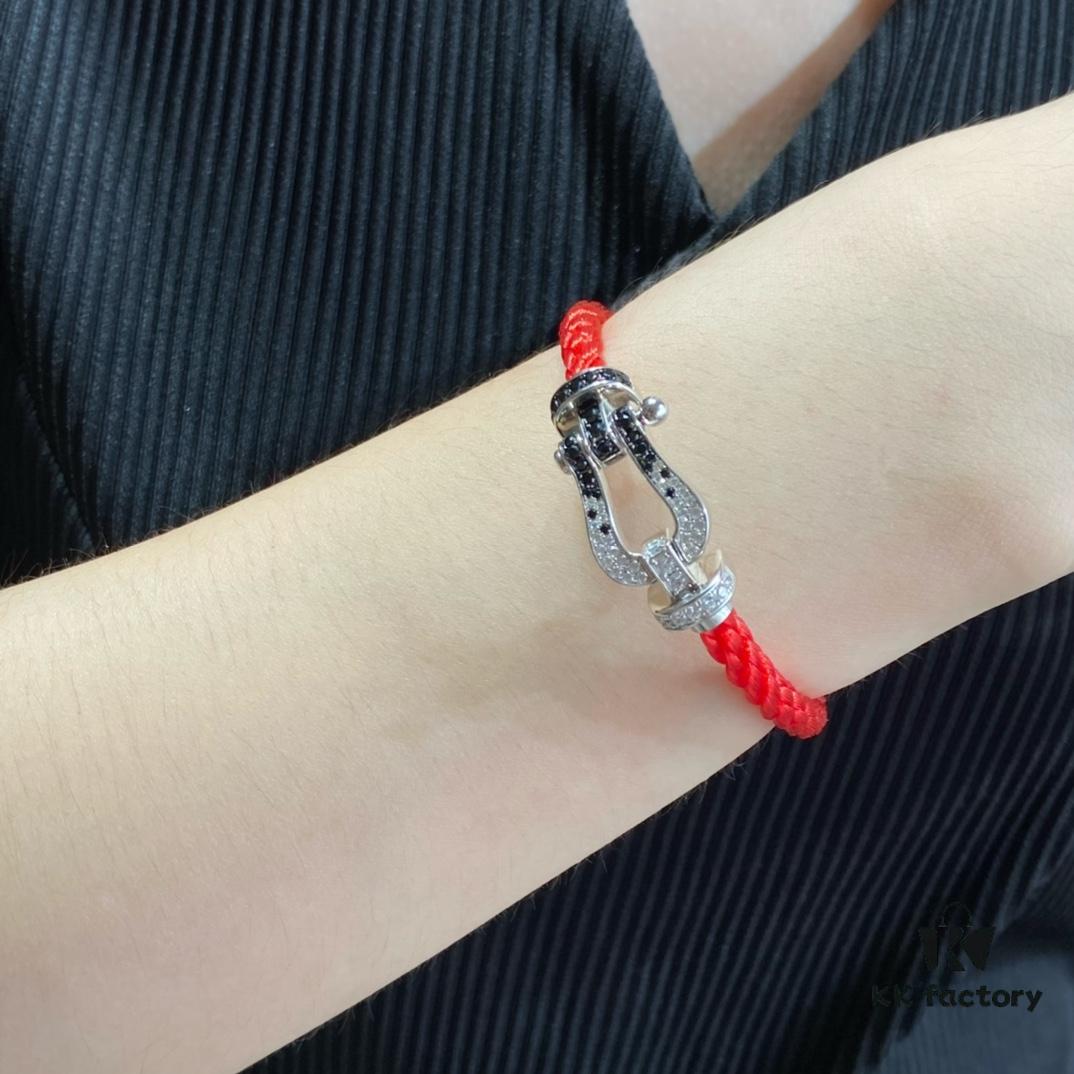 New Release ❤️ Fred Large Black and White Diamond Horsehoof Charm Red String Bracelet - Luxury Fashion Elegant Design