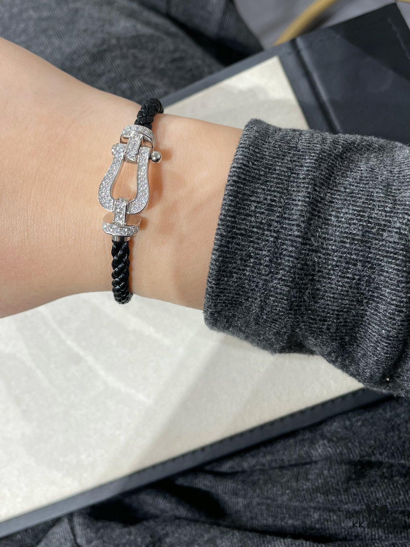 Casually snapped after receiving, nice! Couples can wear them together! 🔥