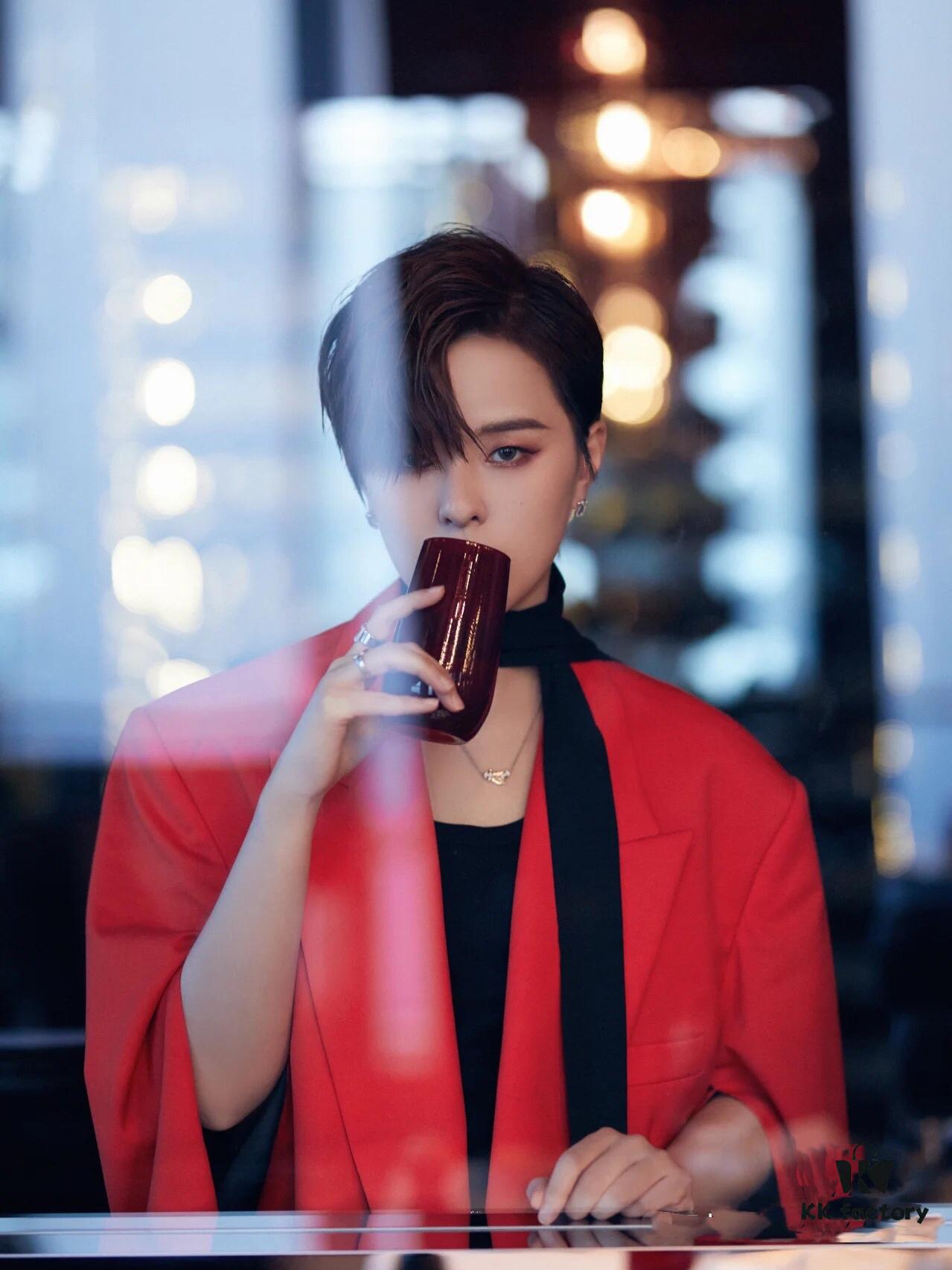 FRED Mid-size Hemp Rope Horsehoof Necklace