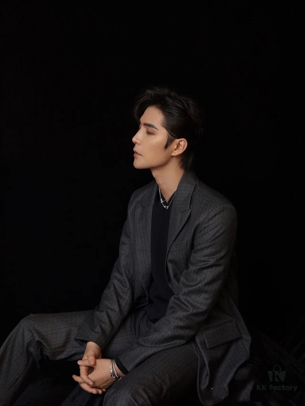 FRED Mid-size Hemp Rope Horsehoof Necklace