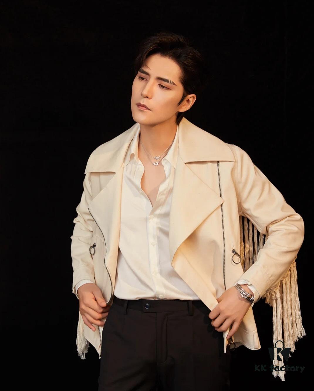 FRED Medium Hemp Rope Horsehoof Necklace