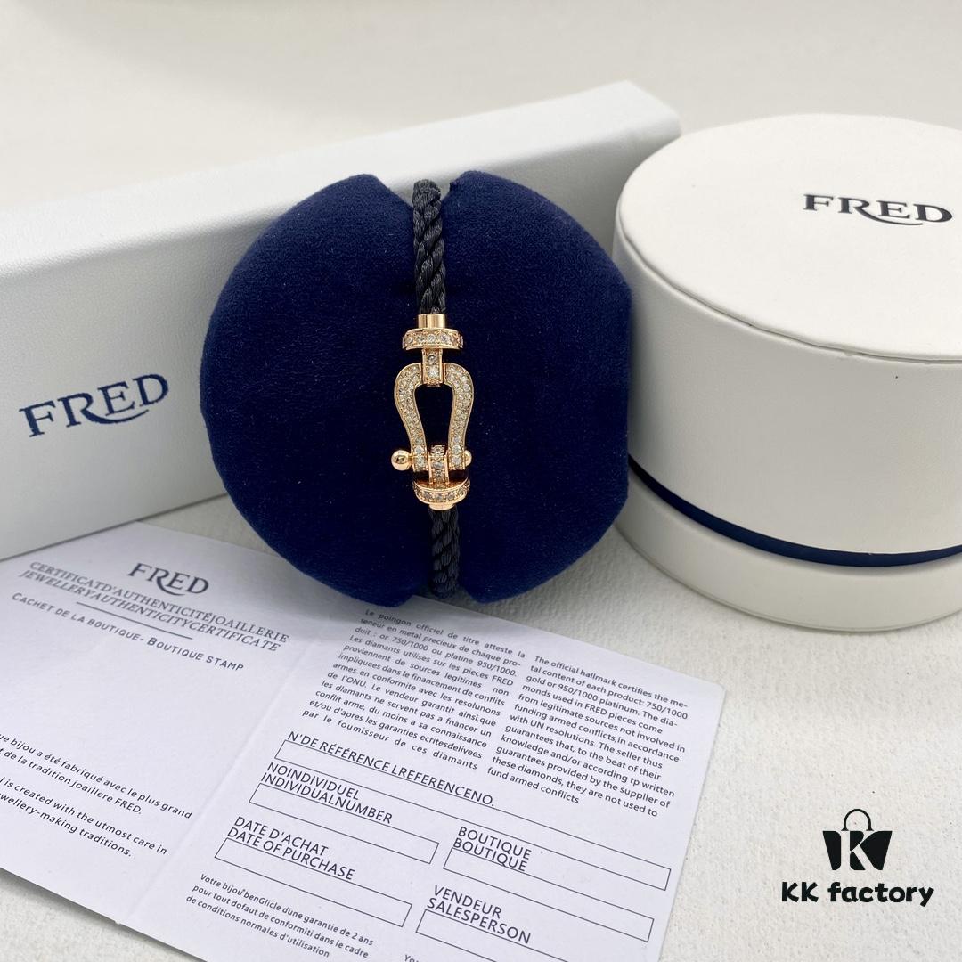 Low-key and stylish with a sophisticated vibe – unisex bracelet that exudes cool elegance