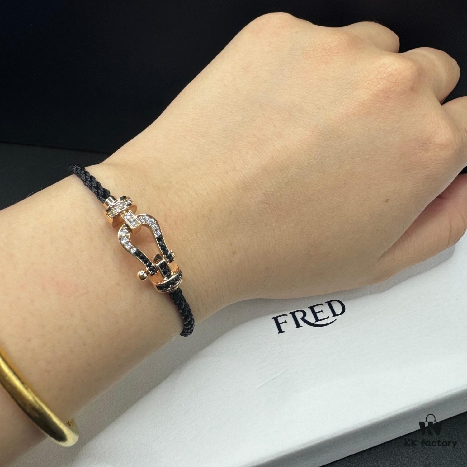 FRED Force 10 Bracelet in Rose Gold with Black and White Gemstones, Medium Size, Steel Cable Design