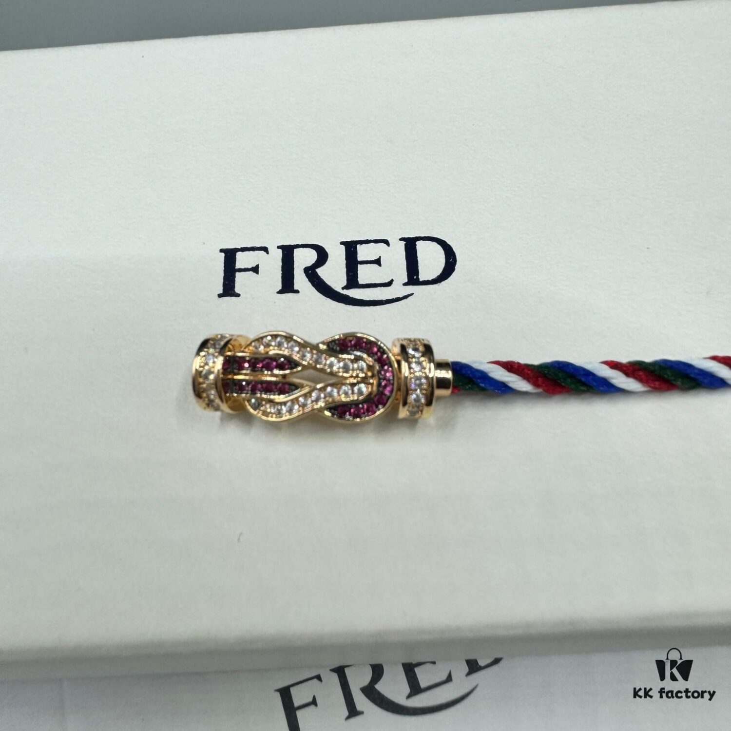 FRED Force 10 Bracelet in Rose Gold, Medium Size with Ruby Cabochon and Steel Cable