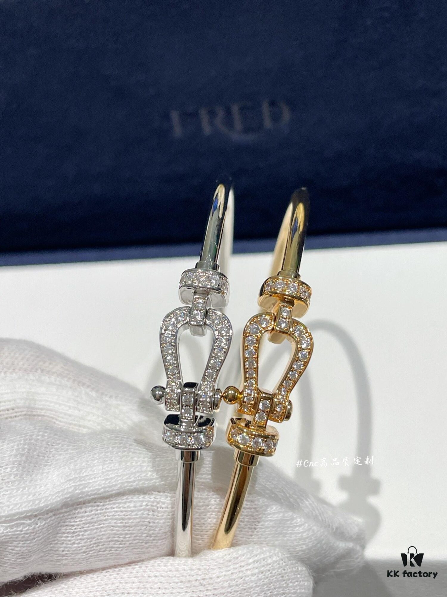 FRE*D Full Diamond Horseshoe Buckle Rigid Tube Bracelet, CNC Precision Carved, Lightweight Hollow Design, Rose Gold & White Gold In Stock, Hand-Set Diamonds with ZP-Aligned Drill Settings and Logo Anti-Counterfeit Markings, 2cm Small Size