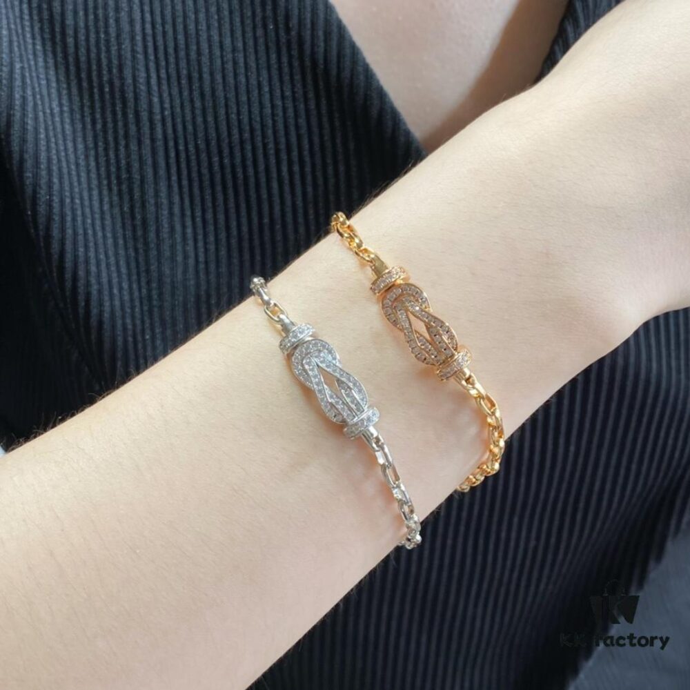 New Arrival ❤️ Fred-inspired Small Full Diamond Infinity Knot Chain Bracelet – Luxury, Stylish, Exquisite, High-end Custom Design with Thickened 18K Gold Plated Finish and Precision Micro-Set Craftsmanship, a Must-have for Fashion Influencers and Trendsetters