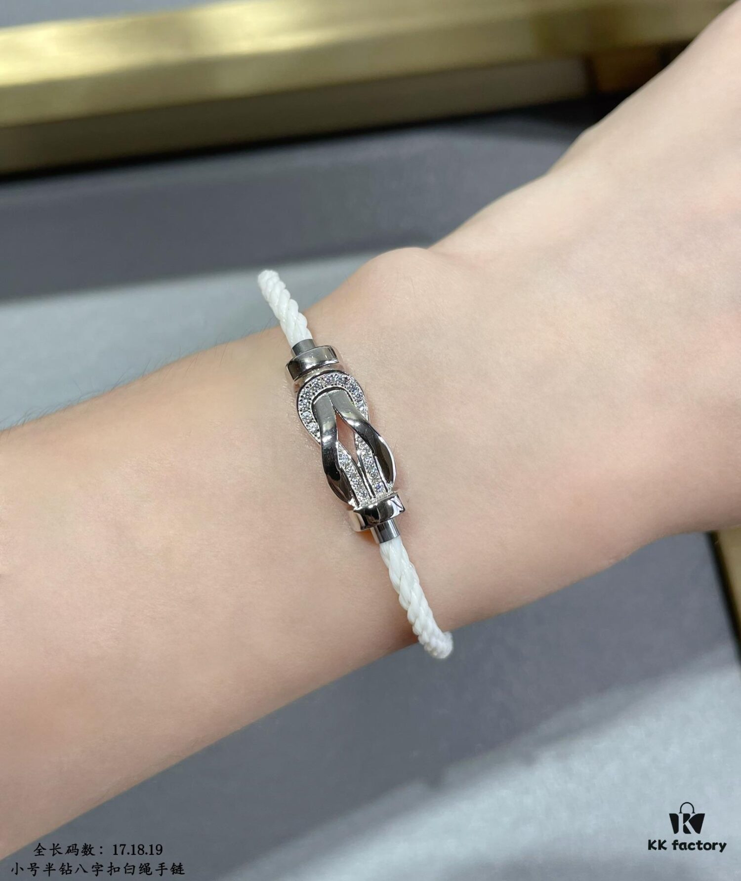 New Arrival❤️ Fred-inspired Small Half-diamond Infinity Knot White Rope Bracelet👉🏻 Luxury Fashion Exquisite 💠⭐️ High-end Customized – Thickened 18K Gold Plated Craft, Precision Micro-inlay, Must-have for Influencers and Trendsetters