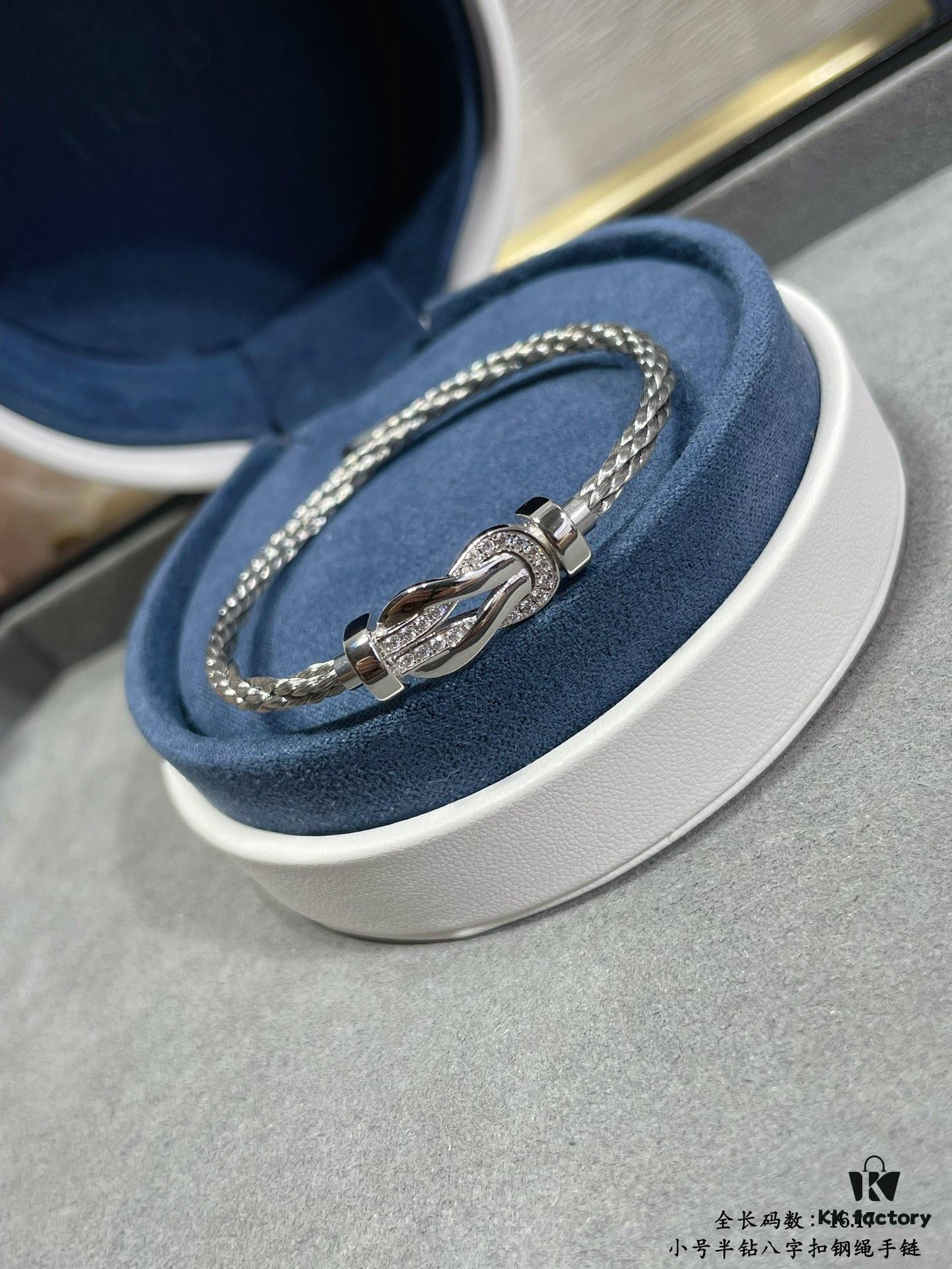 Fred-style Small Half-Diamond Infinity Clasp Steel Rope Bracelet - Luxury Fashion Elegant High-End Custom Design, Thickened 18K Gold Plated Craftsmanship, Precision Micro-Set, Must-Have Accessory for Influencers and Trendsetters