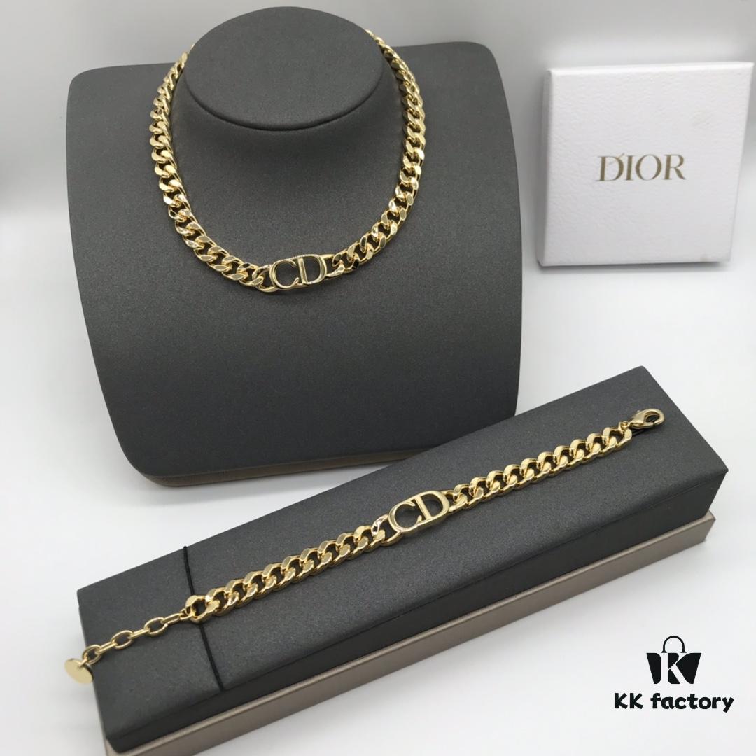 Dior Stock Available New Arrival Set