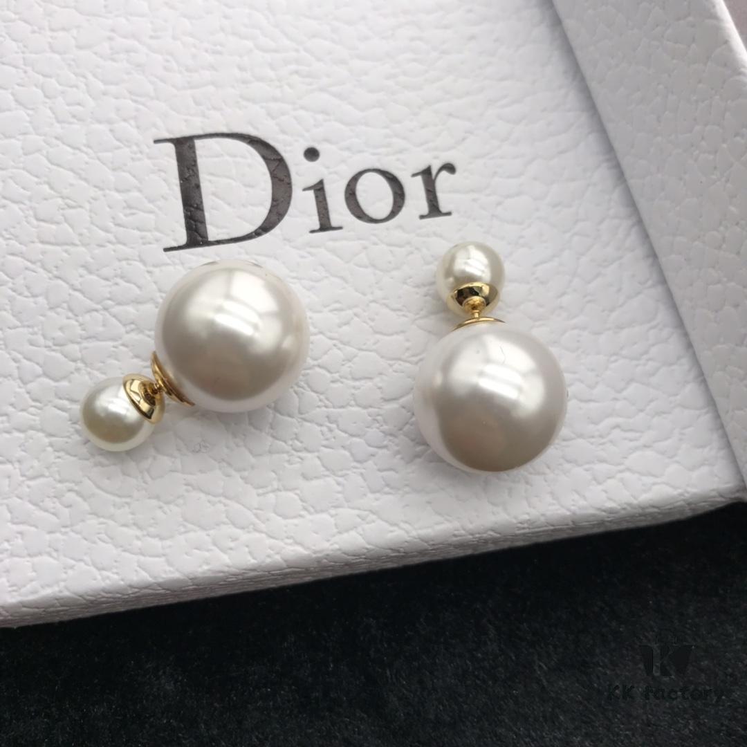 Dior In Stock New Arrival Stud Earrings