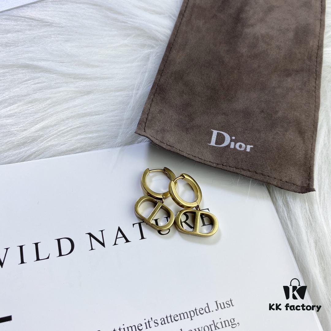 Dior Stock Available New Style Earrings