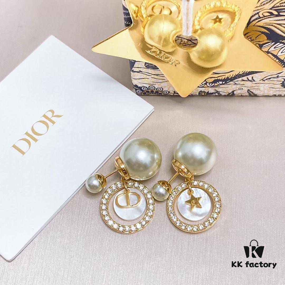 DIOR 2020 New Arrival ✨ Tribales CD White Mother-of-Pearl Pearl Stud Earrings